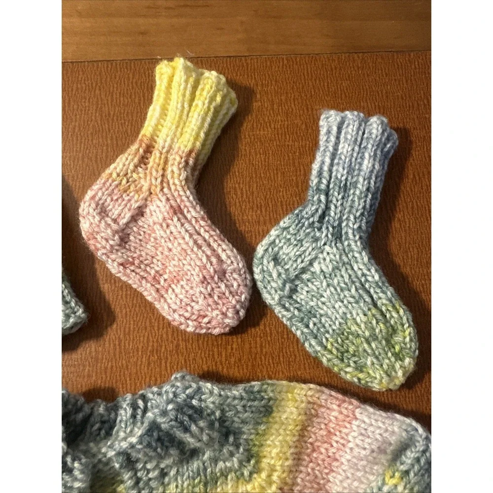 Warm hand-knitted baby set including cardigan, beanie hat and booties, Size 3 Mo